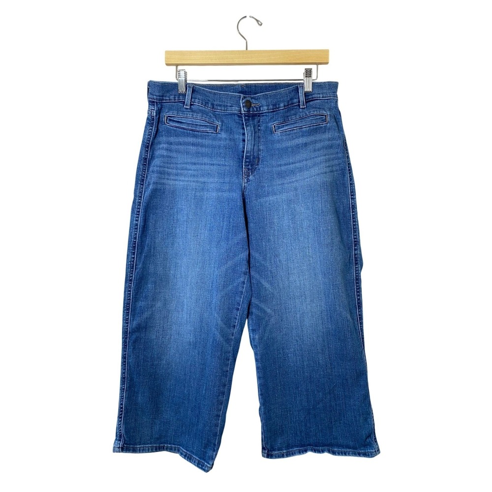 Levi's Women's High Rise Wide Leg Cropped Jeans Blue Size 12 Relaxed Fit